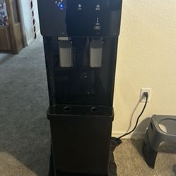 Iceman water dispenser