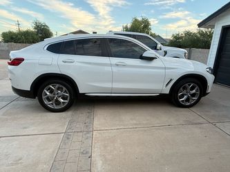 2022 BMW X4