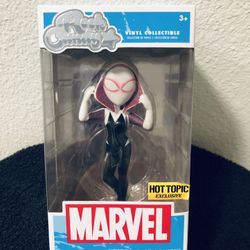Exclusive Spider-Gwen Vinyl Figure 6” Scale 