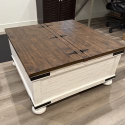 Ashley’s Farmhouse Style Storage Coffee Table