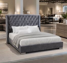 Brand new king bed frame / Delivery available