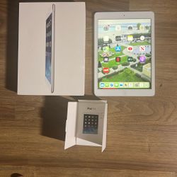 iPad Air 64GB With Box Silver