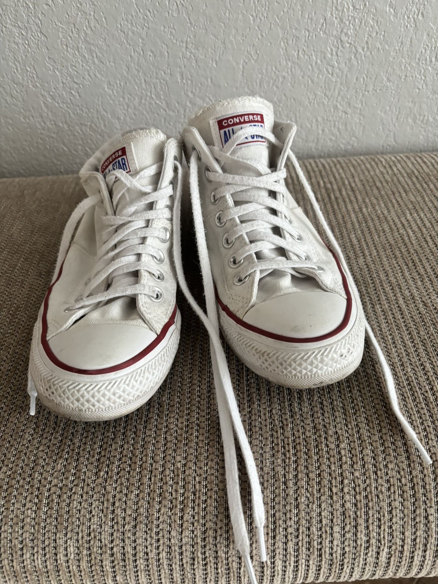 Women’s 7.5 mid converse