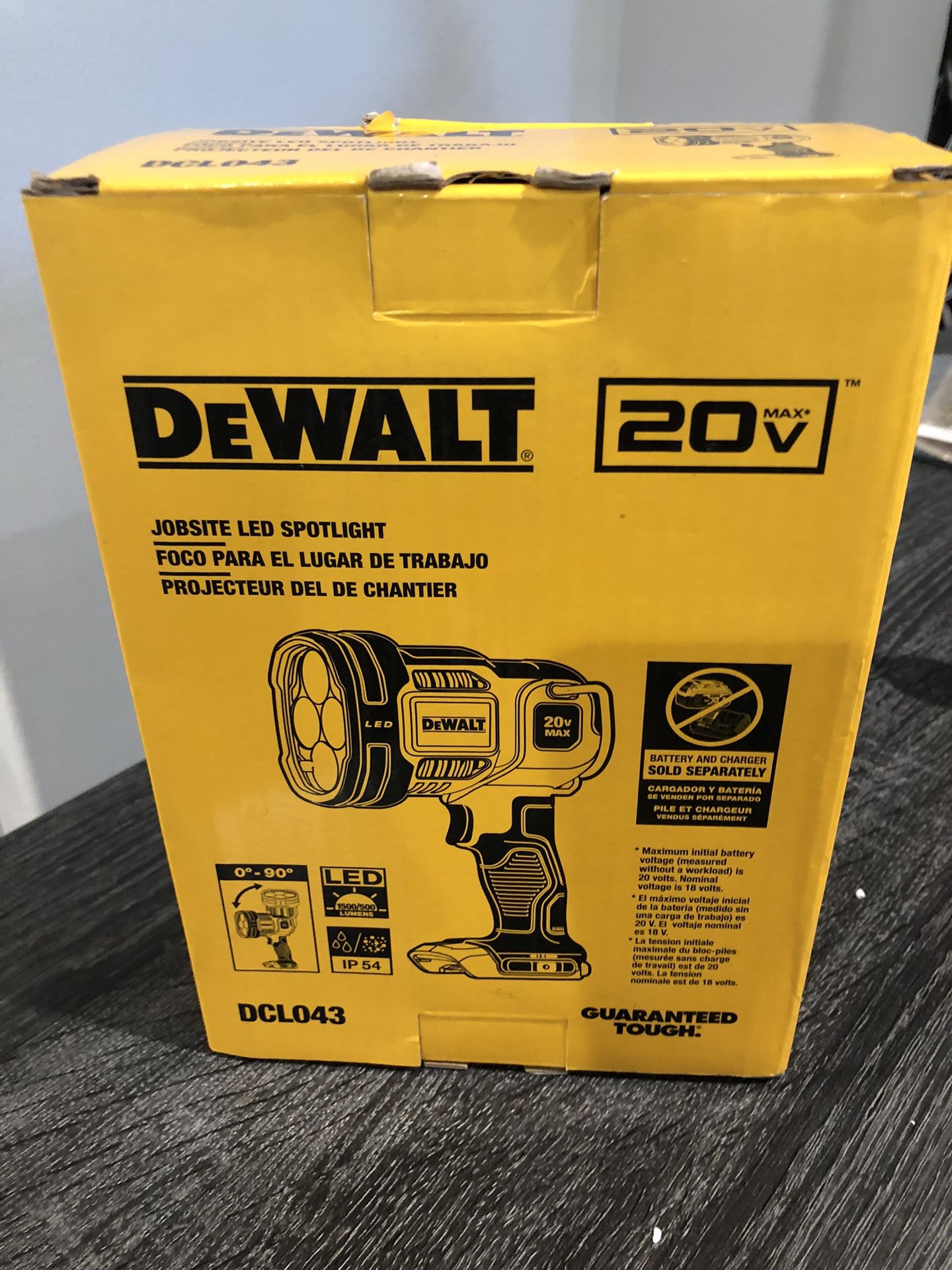 New DeWalt 20v Job site Led Light