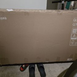 Samsung 65" in Q7F 4K QLED New
