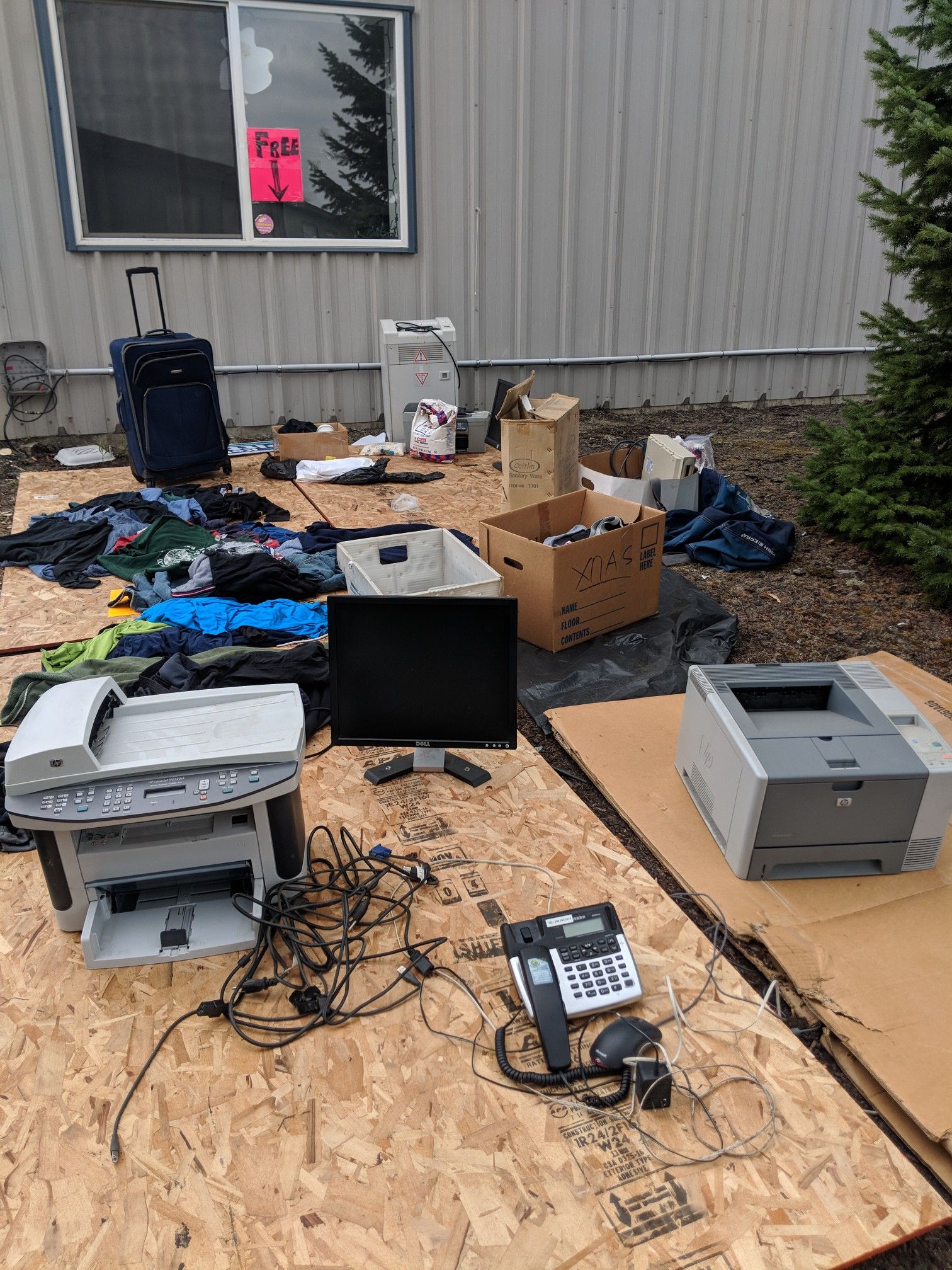 In Anacortes- FREE stuff