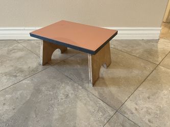 8” Wooden Stepstool