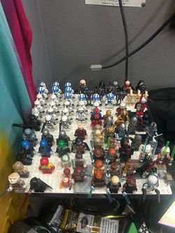 Lego minifigs