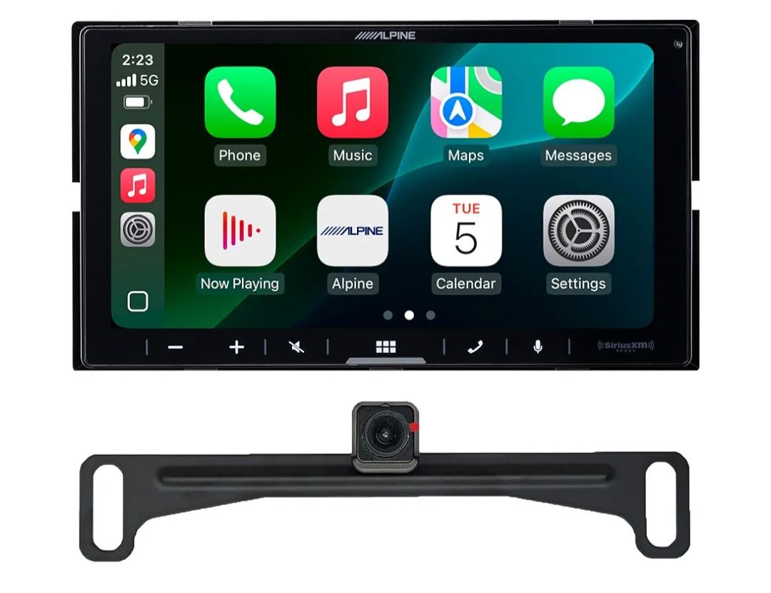 Alpine ILX-W770, 6.75" Double Din Digital Media Receiver w/Wireless CarPlay & Android Auto - Includes Backup Camera