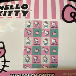 HELLO KITTY BLANKETS 