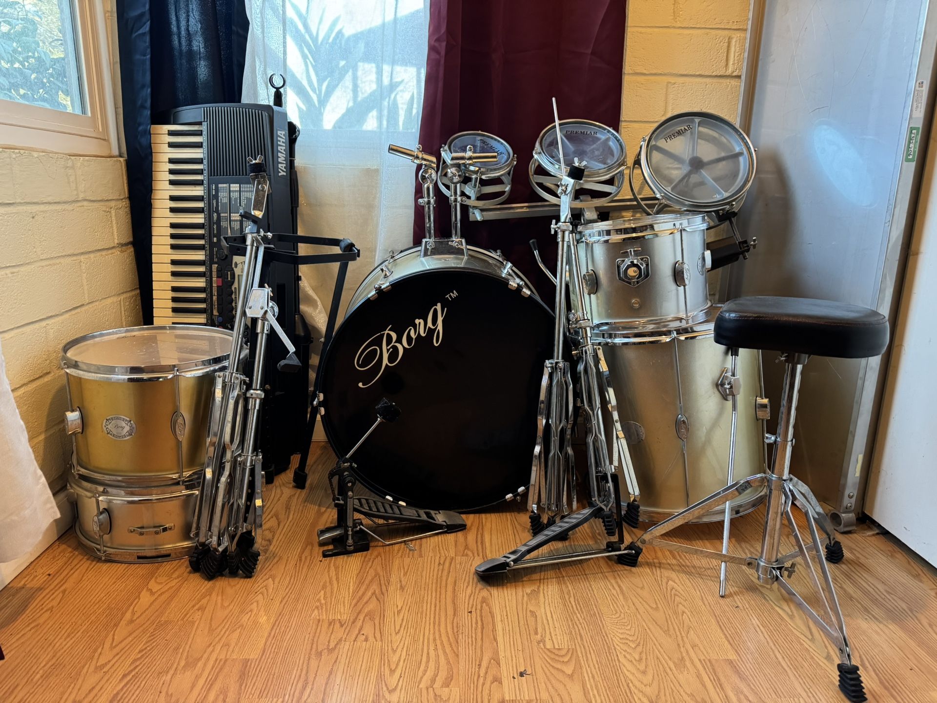 Drum Set (Borg tm)