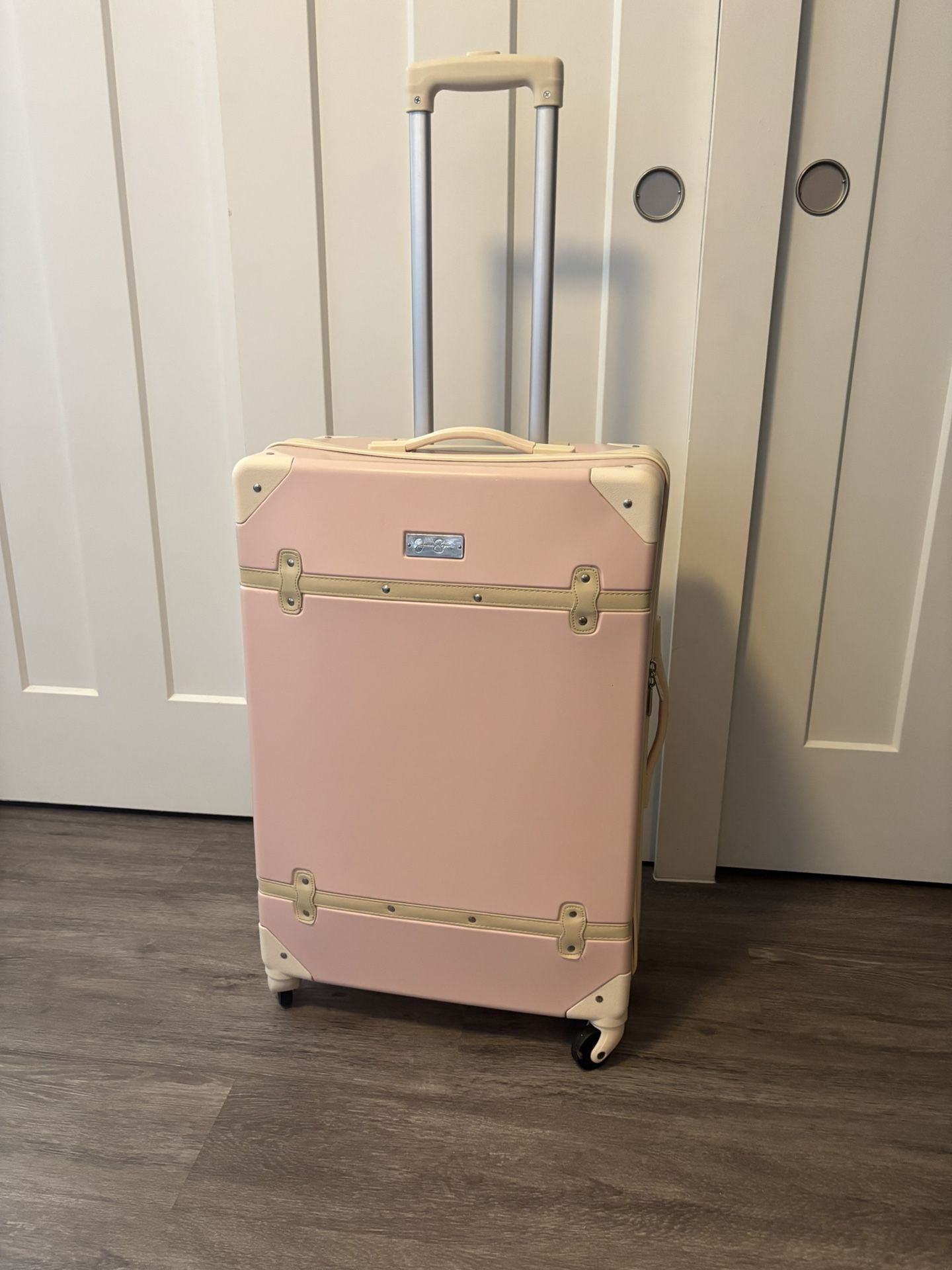 Jessica Simpson Hardside Vintage Suitcase