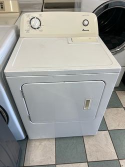 Amana electric dryer( delivery available)