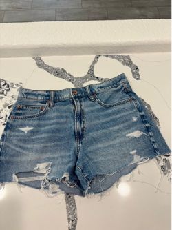 American eagle 90’s boyfriend shorts size 6