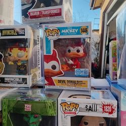 Funko POP Disney: Mickey and Friends Devil Donald with Pumpkin #1446