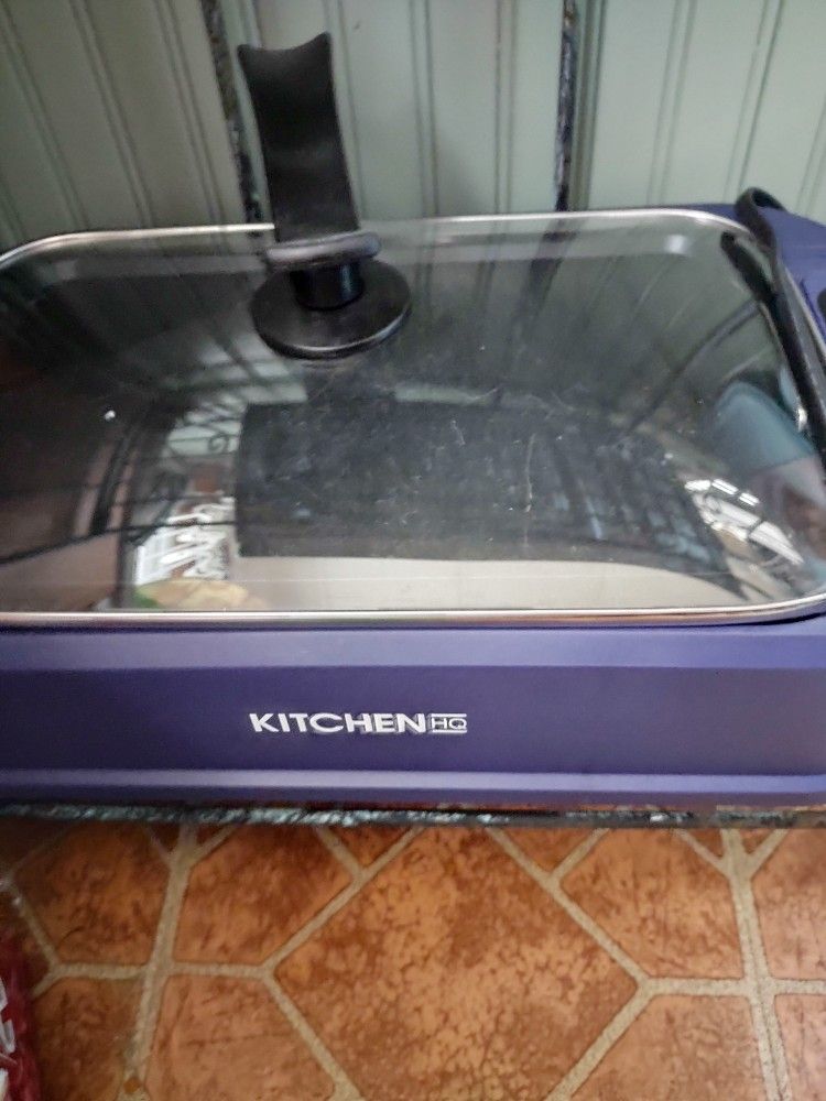Kitchen Hq Smokeless Indoor Grill. $22