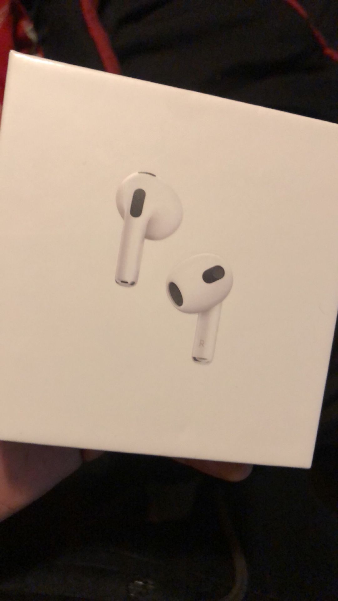 AirPods