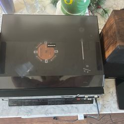 Sanyo Record Player With Tape Deck Player And Radio, Come With Two Working Speakers.