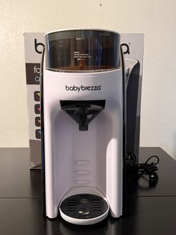 Baby Brezza New and Improved Formula Pro Advanced Formula Dispenser Machine - Automatically Mix a Warm Formula Bottle Instantly - Easily Make Bottle w