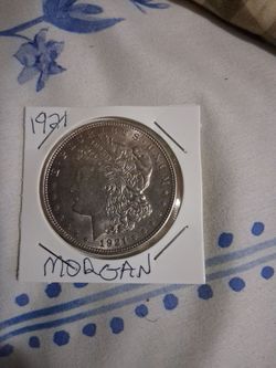 1921 Morgan SILVER DOLLAR