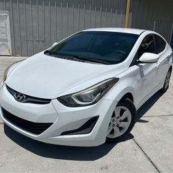 2016 Hyundai Elantra 