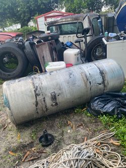 Peterbuilt Diesel tank -