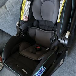 Graco SnugRide 35 Lite LX Infant Car Seat