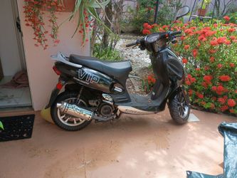 2025 Tao Tao 150cc  pilot scooter