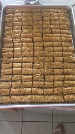 BaklavaØ› Dulces arabe relleno de pitacho