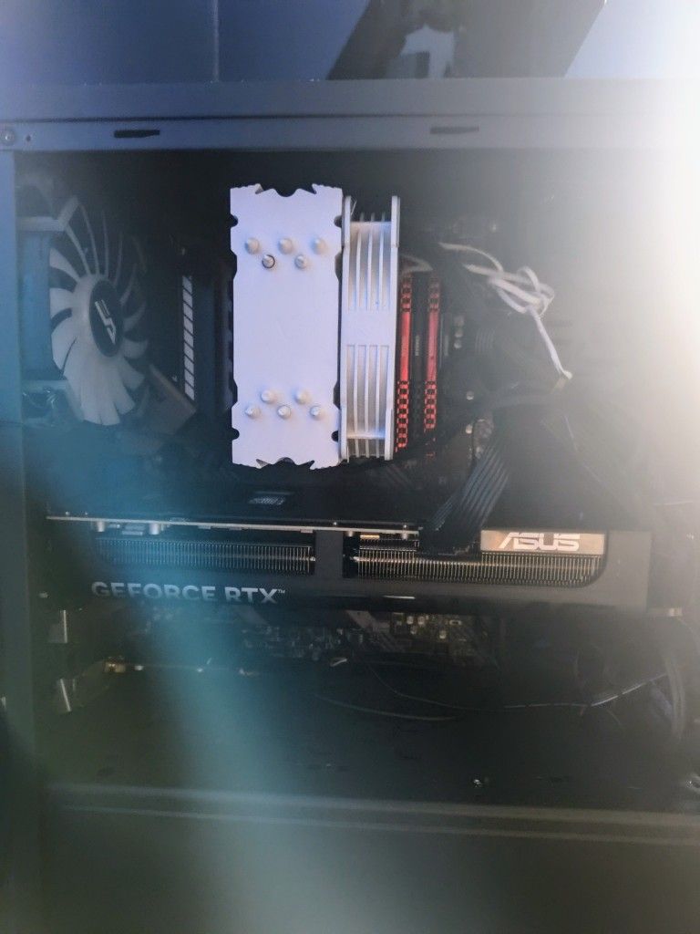 Z490 mag tomahawk motherboard
Ddr4 3600 ram ( 4 sticks ) cl 18
Intel i5 10600k cpu
Cpu cooler
750 watt power supply
