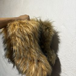 Brown Fur Boots 