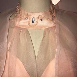 Beautiful pink dress size small