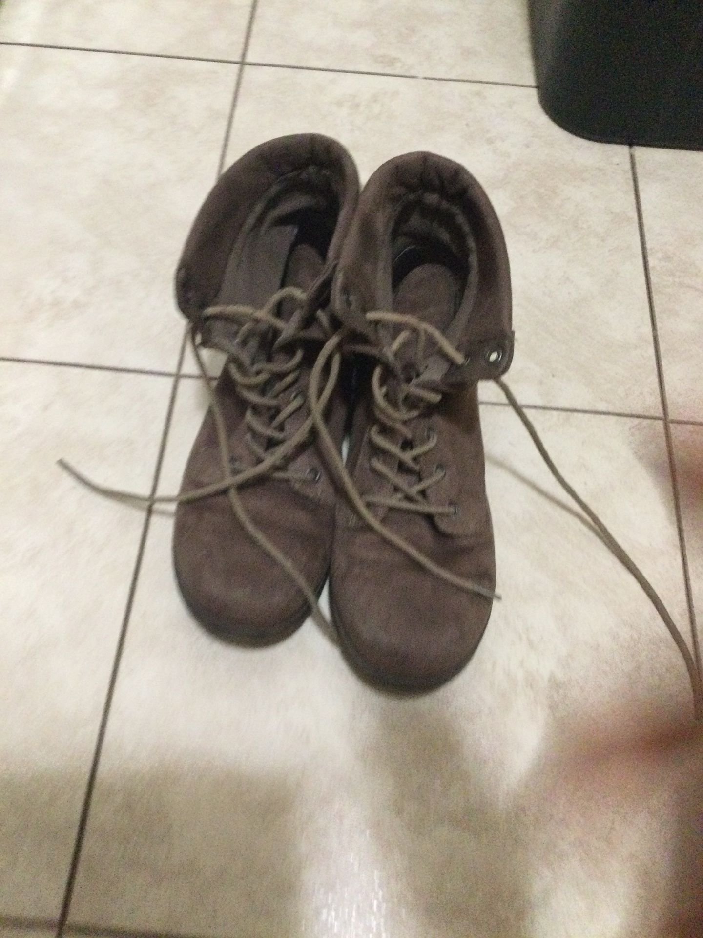 size 6.5 women snow boots
