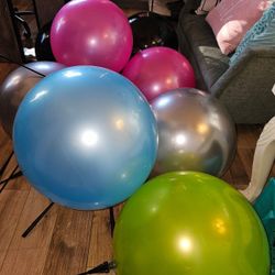 10 Metallic Large Reusable Balloons