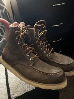 Boots Size 11