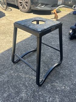 Dirtbike stand