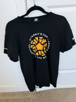 Black T shirt 