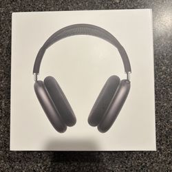 Apple AirPod Max Over-ear Headphones- Space Grey