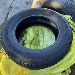 Cooper Discoverer True North 225/65R17 Winter Tires – Set of 4 (Very Good Condition)