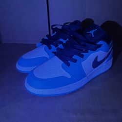 jordan 1 low unc