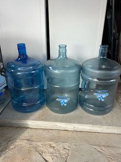 5 gallon plastic water jugs