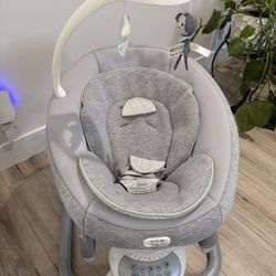 Graco Soothe My Way Swing