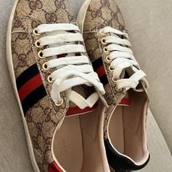 Gucci Sneakers 