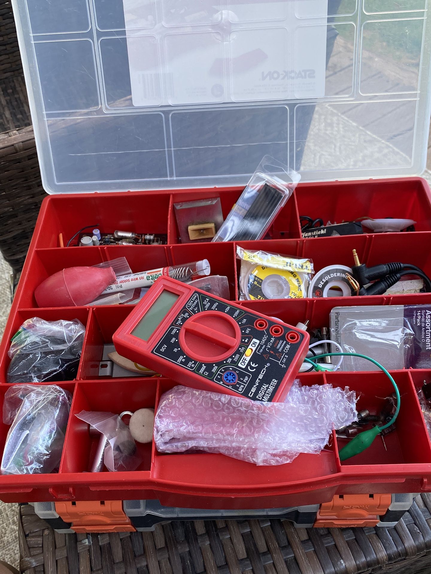 Lots Of Capacitors,transistors. And More