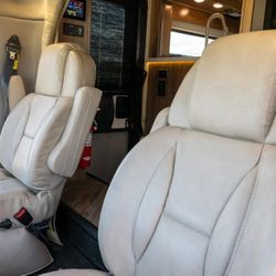 Like-New-2O24-Jayco RV