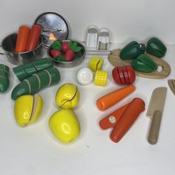 Melissa And Doug play pretend Vegetables