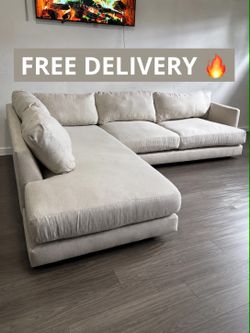West Elm Haven 2-Piece Sectional Couch 🛋️- FREE DELIVERY