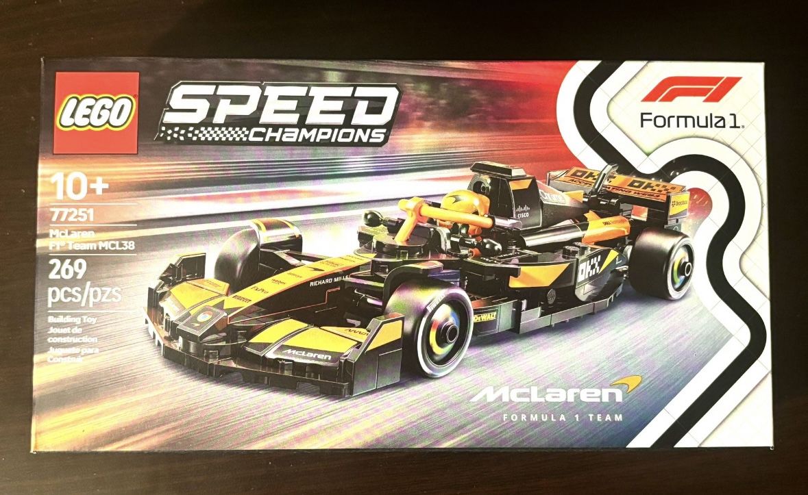 Lego Champions F1 McLaren Formula 1 Team