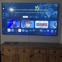 SAMSUNG 85" Crystal UHD U8000FB