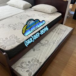 Double Bed Twin Over Twin With Both Mattresses- Cama Doble Individuales Con Colchones 